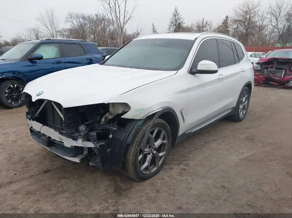 5UXTY5C06L9C01577 2020 BMW X3 - Image 2