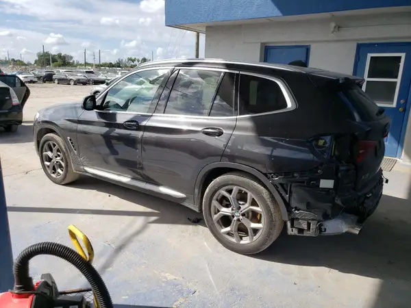5UXTY5C06L9D22352 2020 BMW X3 - Image 2