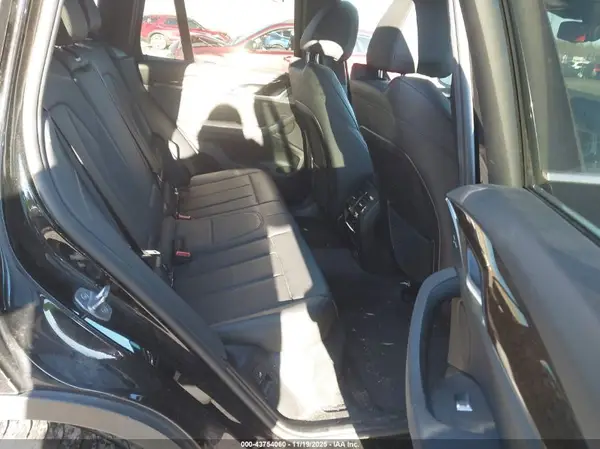 5UXTY5C06LLE55891 2020 BMW X3 - Image 8