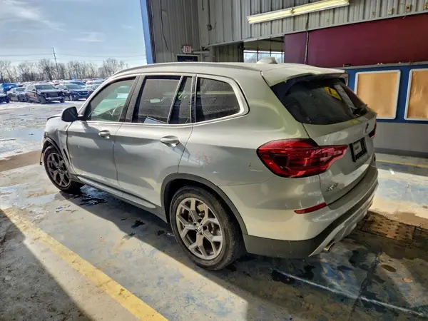 5UXTY5C06LLT38907 2020 BMW X3 - Image 2