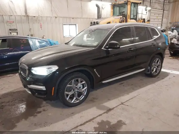 5UXTY5C06M9E78182 2021 BMW X3 - Image 2