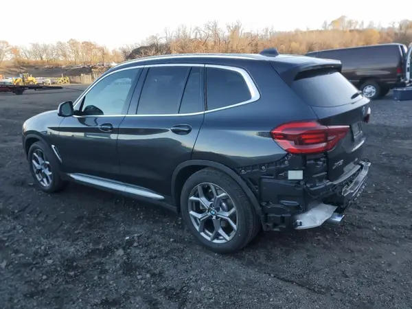 5UXTY5C06M9E99517 2021 BMW X3 - Image 2
