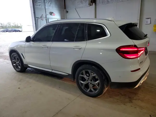5UXTY5C06M9F13030 2021 BMW X3 - Image 2