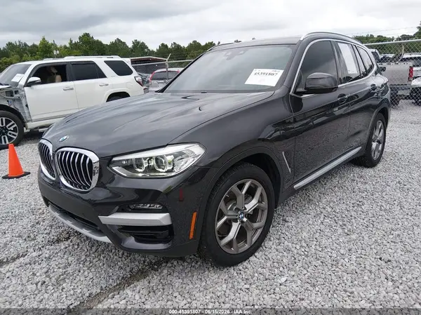 5UXTY5C07L9B17011 2020 BMW X3 - Image 2