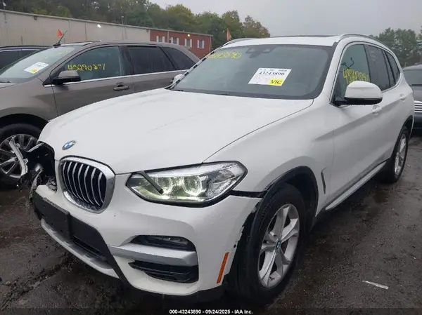 5UXTY5C07L9C08036 2020 BMW X3 - Image 2