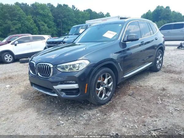 5UXTY5C07L9C56233 2020 BMW X3 - Image 2