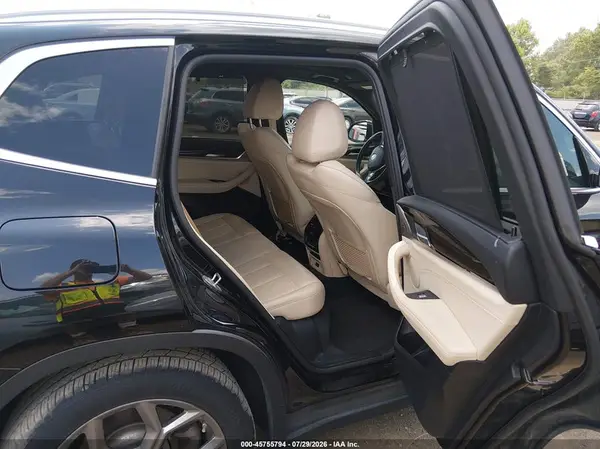 5UXTY5C07L9C62565 2020 BMW X3 - Image 8