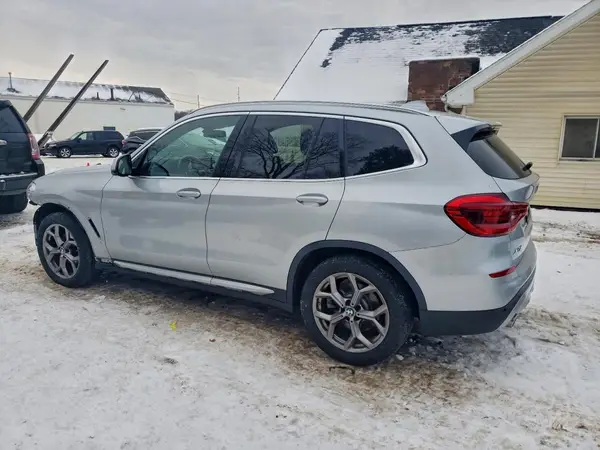 5UXTY5C07L9D52220 2020 BMW X3 - Image 2