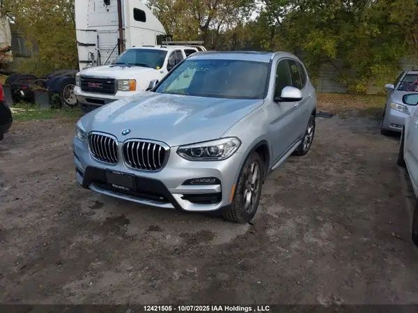 5UXTY5C07LLT33747 2020 BMW X3 - Image 2