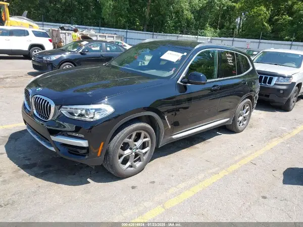 5UXTY5C07LLT38625 2020 BMW X3 - Image 2