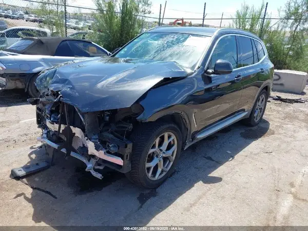 5UXTY5C07M9D71254 2021 BMW X3 - Image 2