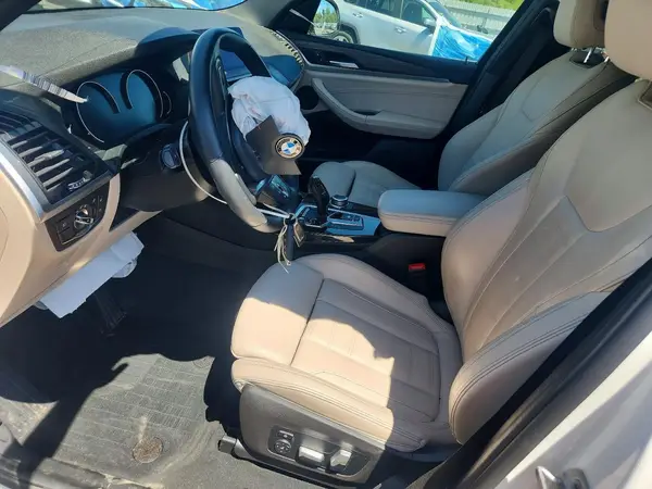 2021 BMW X3 auction photo 7