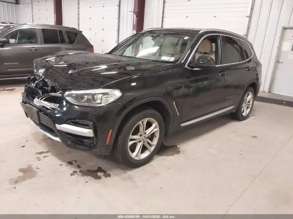 5UXTY5C07M9E32778 2021 BMW X3 - Image 2