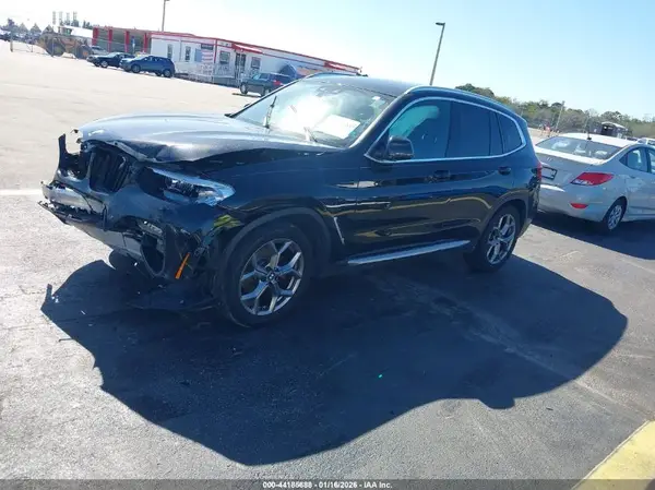 5UXTY5C07M9E39357 2021 BMW X3 - Image 2