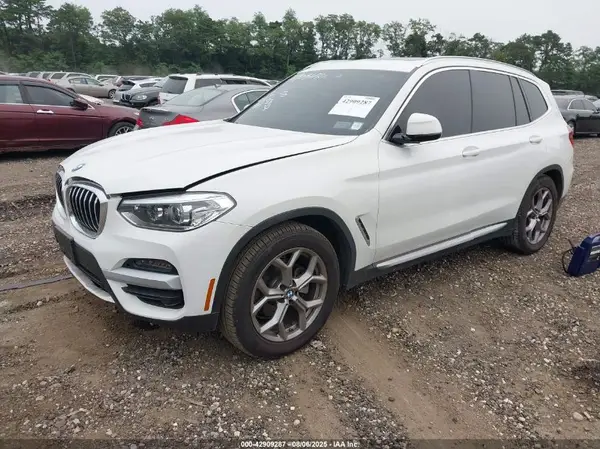 5UXTY5C07M9E65652 2021 BMW X3 - Image 2