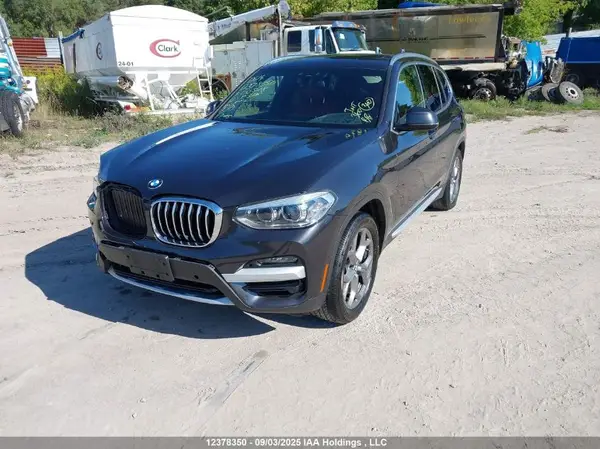 5UXTY5C07M9F00528 2021 BMW X3 - Image 2