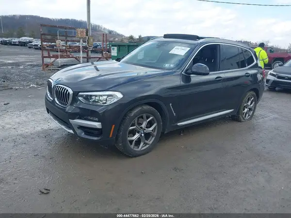5UXTY5C07M9F26529 2021 BMW X3 - Image 2