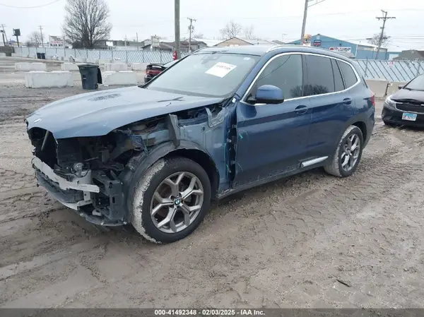5UXTY5C07M9F66626 2021 BMW X3 - Image 2