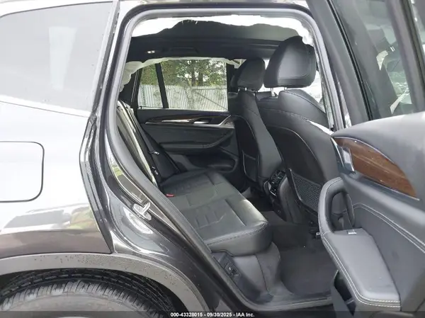 5UXTY5C07M9H44258 2021 BMW X3 - Image 8
