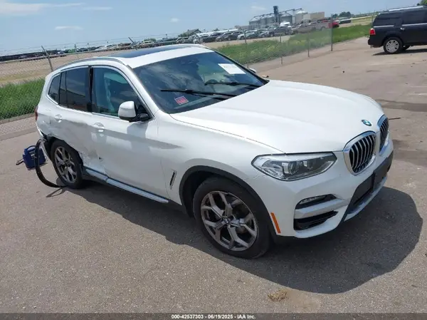 5UXTY5C07M9H73162 2021 BMW X3 - Image 1
