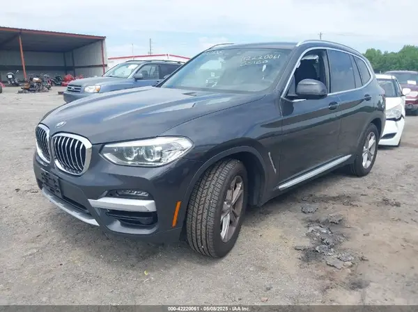 5UXTY5C08L9B63785 2020 BMW X3 - Image 2