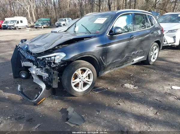 5UXTY5C08L9D22773 2020 BMW X3 - Image 2