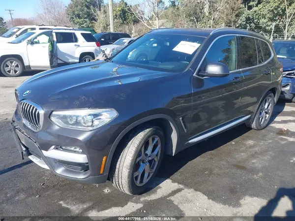 5UXTY5C08LLT37841 2020 BMW X3 - Image 2