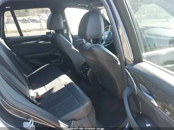 5UXTY5C08LLT37841 2020 BMW X3 - Image 8
