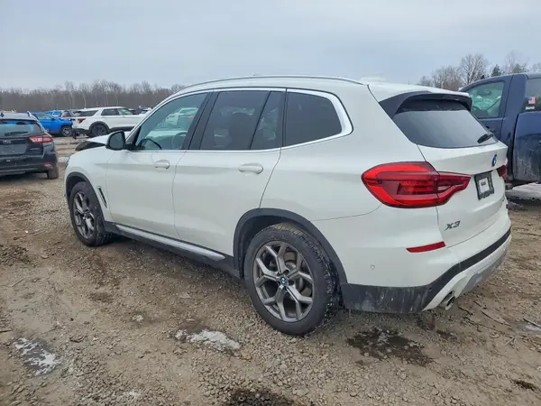 5UXTY5C08M9E57981 2021 BMW X3 - Image 2