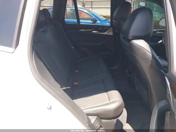 5UXTY5C08M9F02563 2021 BMW X3 - Image 8