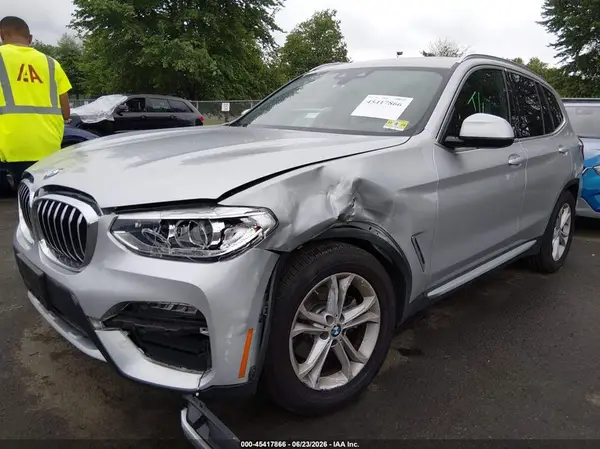 5UXTY5C08M9F50466 2021 BMW X3 - Image 2