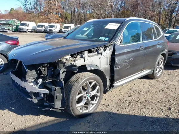 5UXTY5C08M9G03733 2021 BMW X3 - Image 2