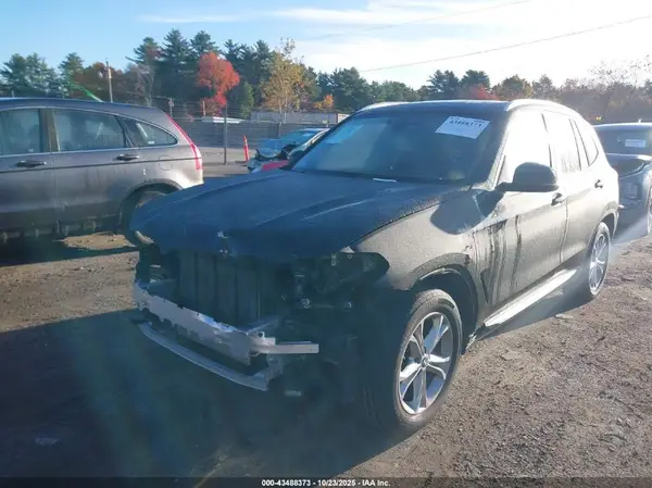 5UXTY5C08M9G03943 2021 BMW X3 - Image 2