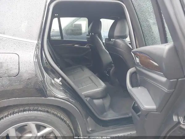 5UXTY5C08M9G24405 2021 BMW X3 - Image 8