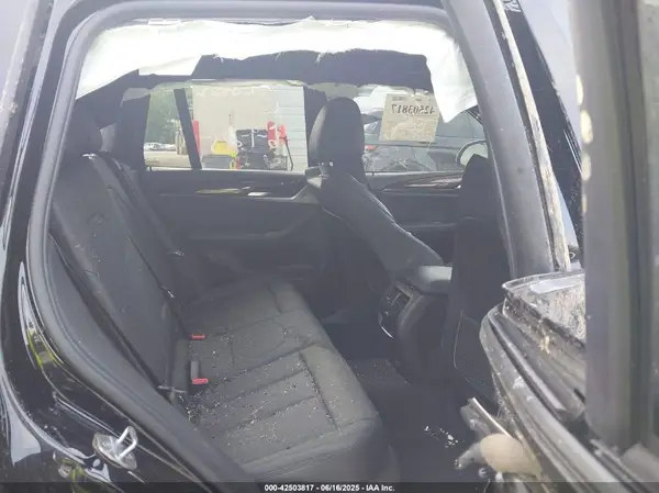 5UXTY5C09LLE58039 2020 BMW X3 - Image 8