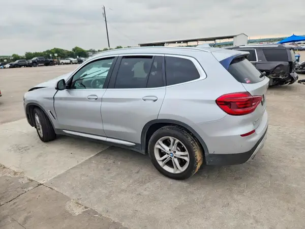 5UXTY5C09LLT31790 2020 BMW X3 - Image 2