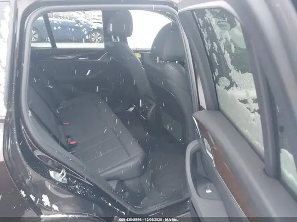 5UXTY5C09LLT34012 2020 BMW X3 - Image 8