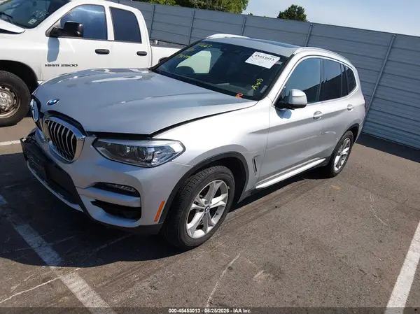 5UXTY5C09LLT38495 2020 BMW X3 - Image 2