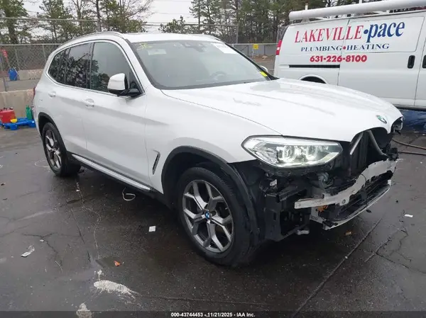 5UXTY5C09M9F37502 2021 BMW X3 - Image 1