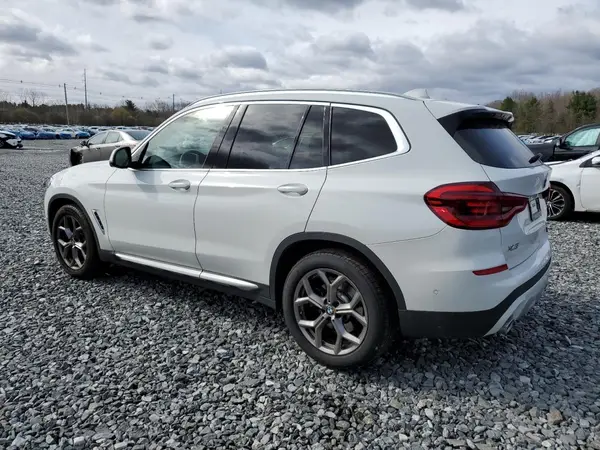 5UXTY5C09M9F81905 2021 BMW X3 - Image 2