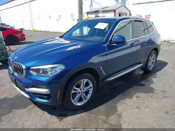 5UXTY5C09M9H02528 2021 BMW X3 - Image 2