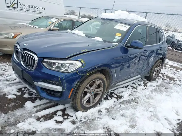 5UXTY5C0XL9B16838 2020 BMW X3 - Image 2