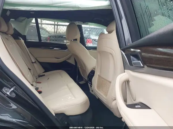 5UXTY5C0XL9B70480 2020 BMW X3 - Image 8