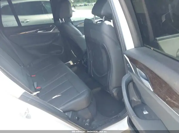5UXTY5C0XLLT32141 2020 BMW X3 - Image 8