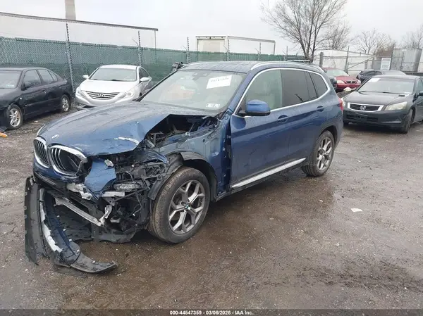 5UXTY5C0XLLT35783 2020 BMW X3 - Image 2