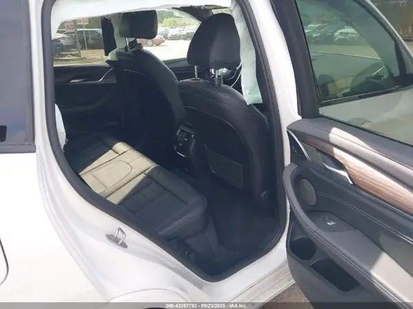 5UXTY5C0XM9E16526 2021 BMW X3 - Image 8