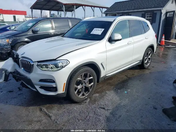 5UXTY5C0XM9E20303 2021 BMW X3 - Image 2