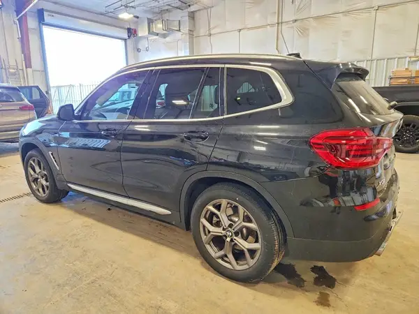 5UXTY5C0XM9E24884 2021 BMW X3 - Image 2