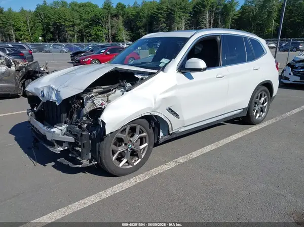 5UXTY5C0XM9E29549 2021 BMW X3 - Image 2