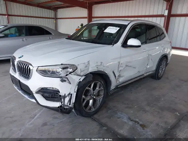 5UXTY5C0XM9E83207 2021 BMW X3 - Image 2